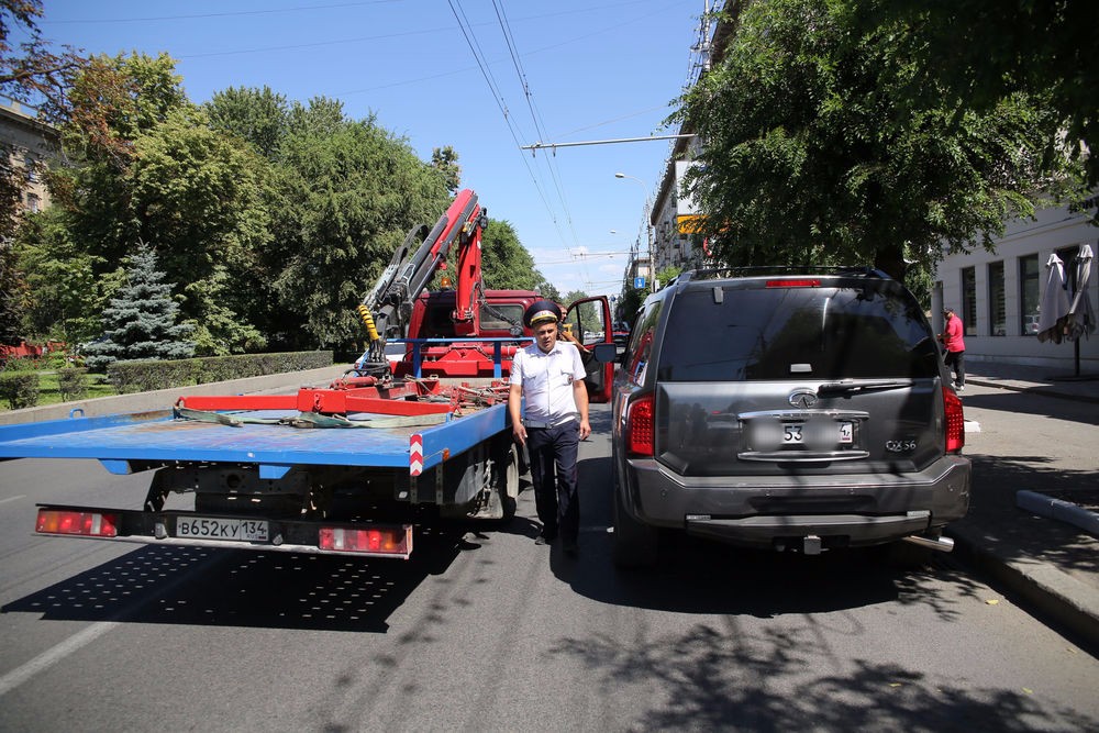 Волгоградских водителей выгнали с выделенной полосы, фото-1